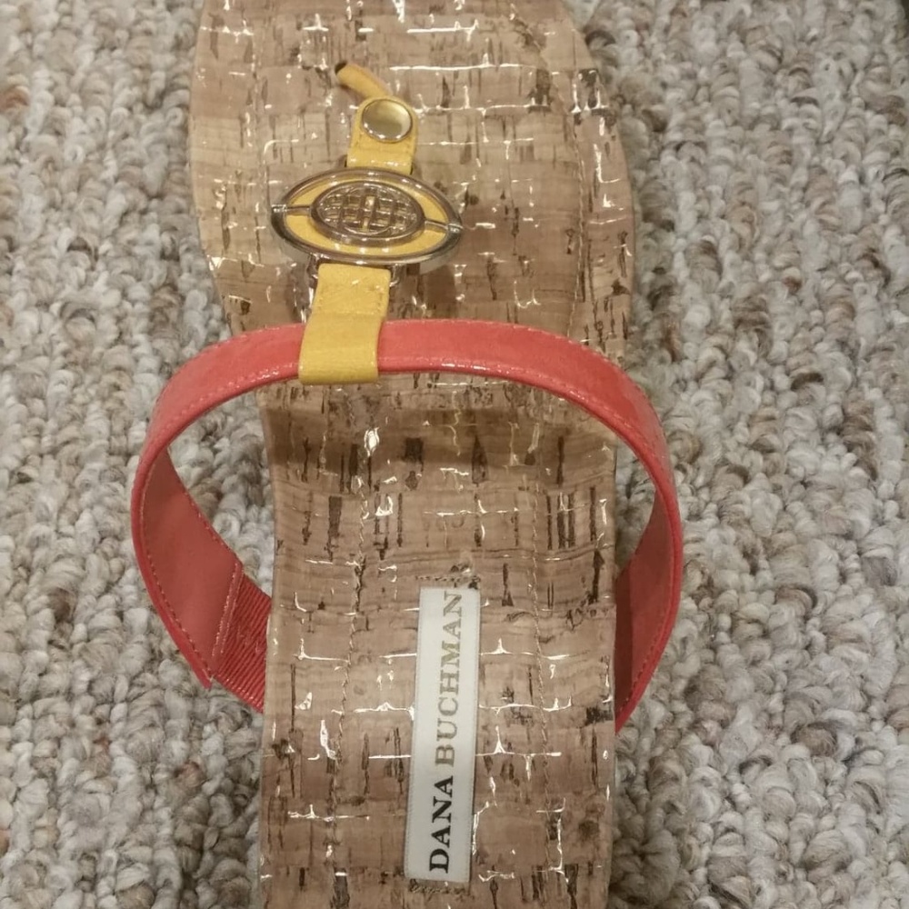 NEW DANA BUCHMAN SANDAL SLIPPERS